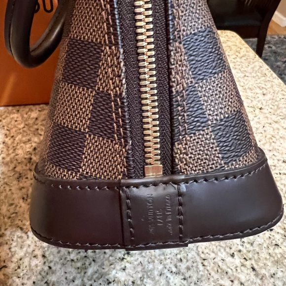 LOUIS VUITTON ALMA BB - Picture 11 of 14